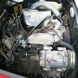 Motorraum (1)